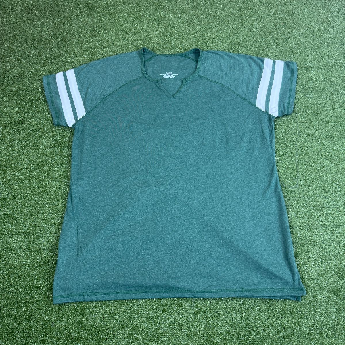 Undecorated Short Sleeve Raglan Notch Neck Tee