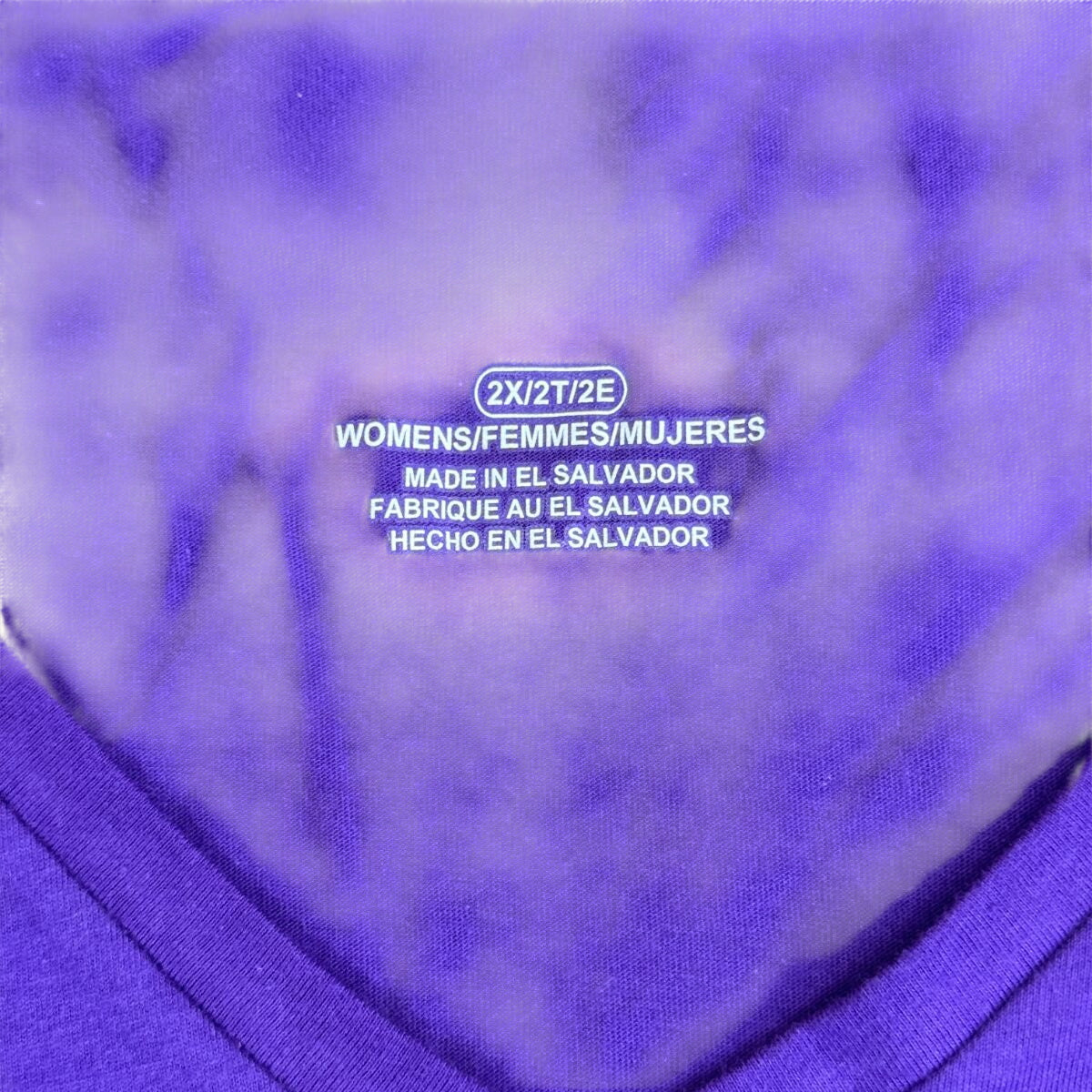 Camiseta de manga corta con cuello en V sin adornos (Tallas grandes)