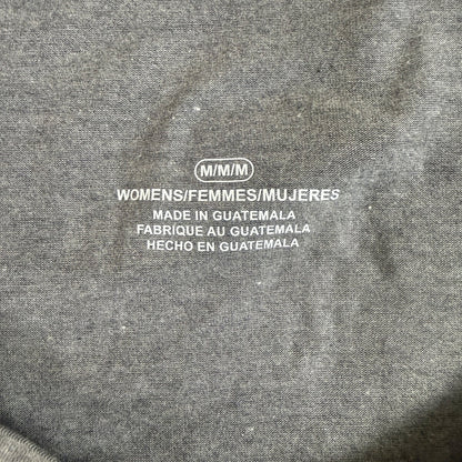 Camiseta de manga corta sin adornos, cuello redondo y corte holgado