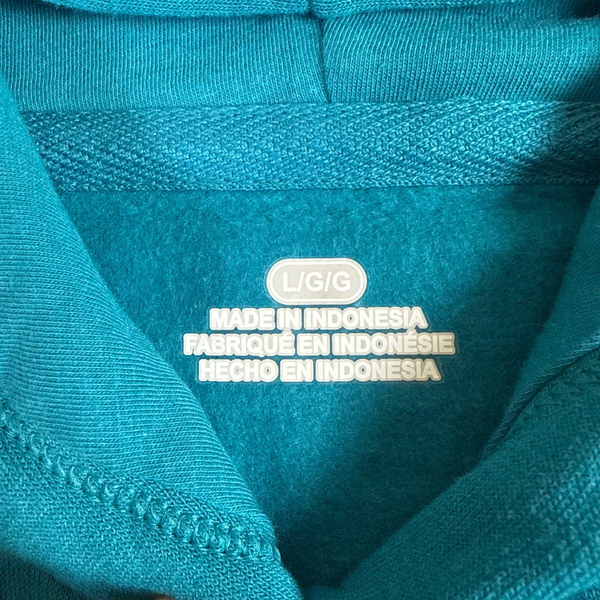 Sudadera con capucha de felpa de manga larga sin adornos