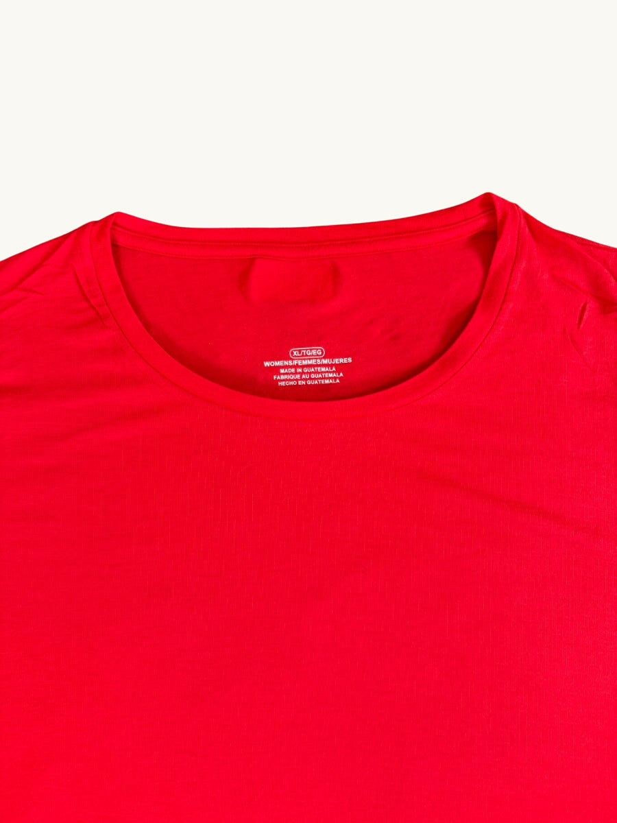 Top relajado de cuello abierto para mujer