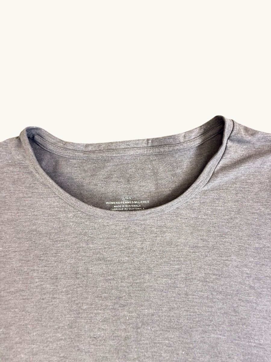 Camiseta Gris Jaspeado Atlética de Corte Holgado con Cuello Redondo
